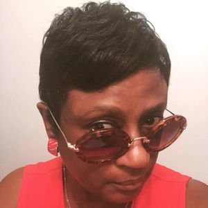 Meet your Posher, Vicky